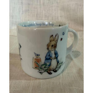 RARE Beatrix Potter Peter Rabbit Wedgwood Hop Little Rabbit Mug
